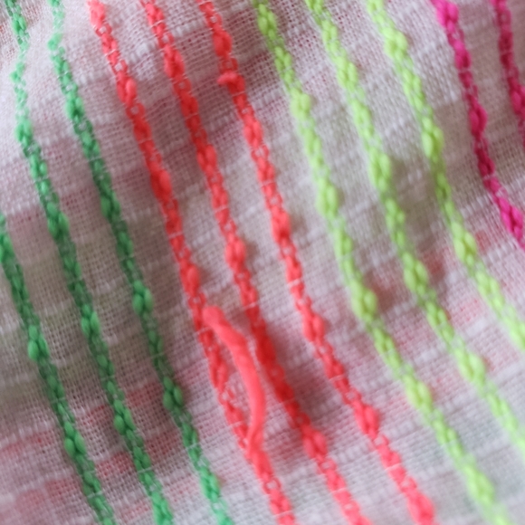 Shirt - Picture 3 of 3